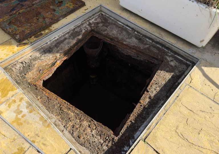 Empty Cesspit Septic tank emptying in Scotland | Septic Tank Services Ltd