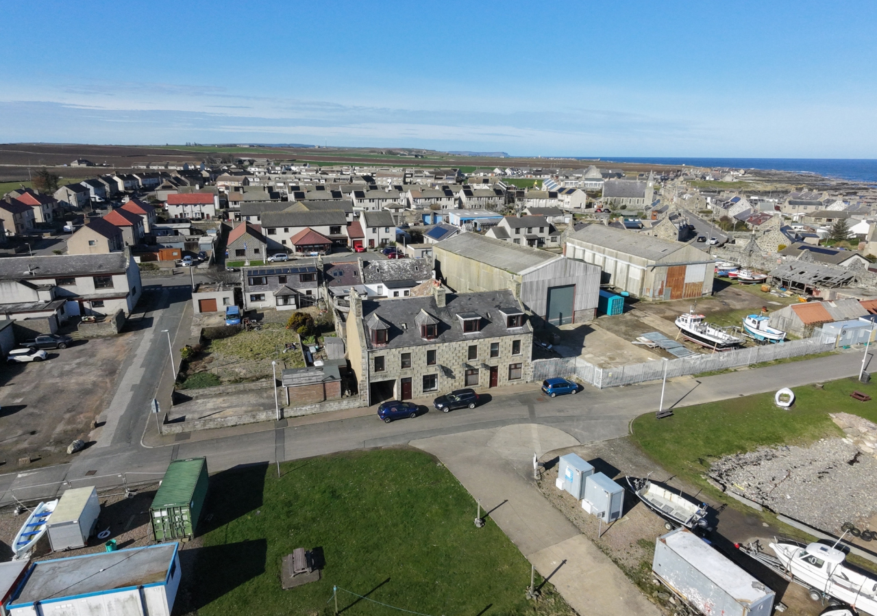 An Aberdeenshire town.